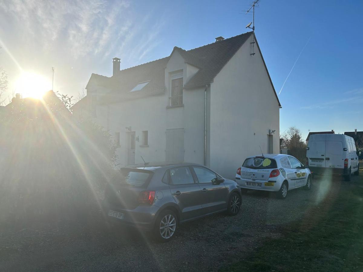 Chambre Privee Avec Coin Wc Lave Main Privatif Apartment Grez-sur-Loing Exterior foto